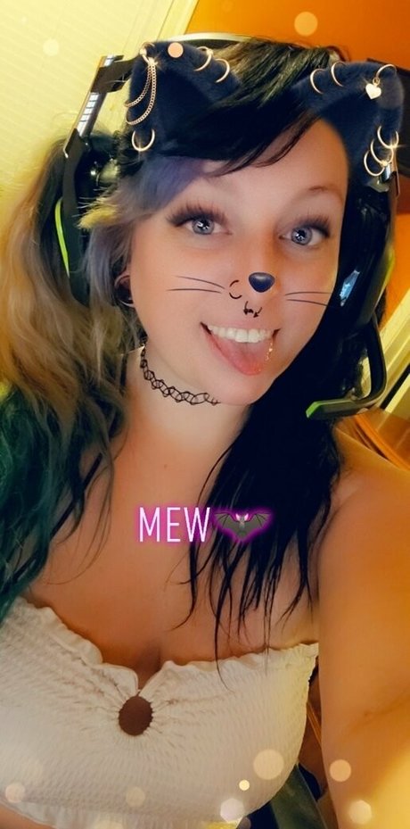 Elvishlydeviant13