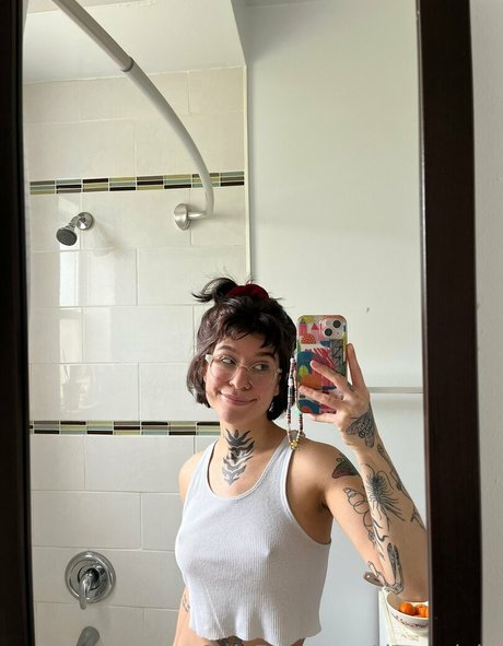 Foto di nudo di fuga di OnlyFans di Datanight