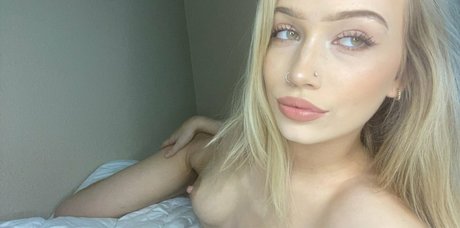 Foto di nudo di fuga di OnlyFans di Mariacheer18