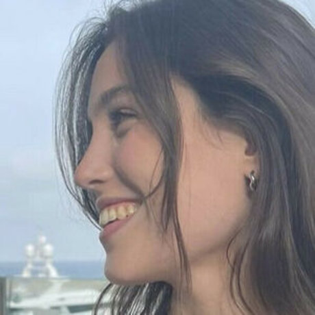 Foto di nudo di fuga di OnlyFans di Madeline Argy