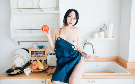 Son Ye Eun