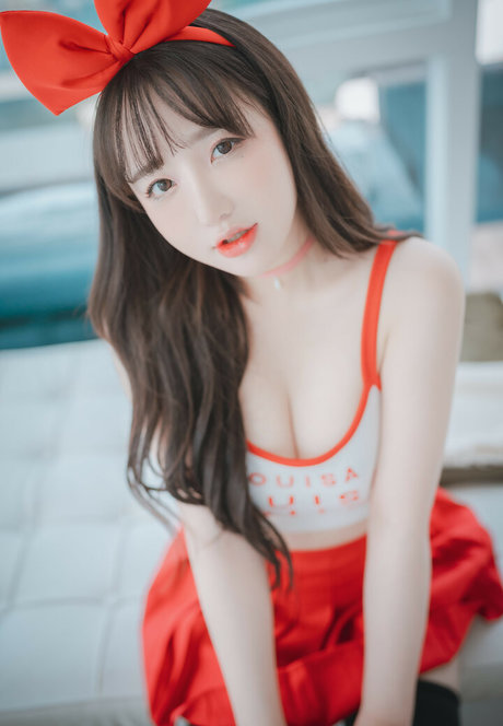 Son Ye Eun