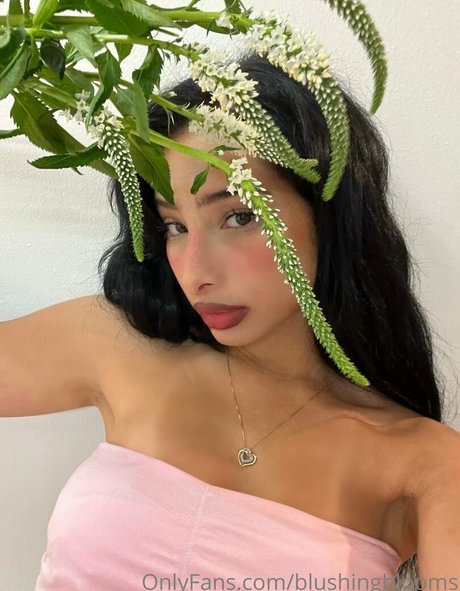 Blushingblooms
