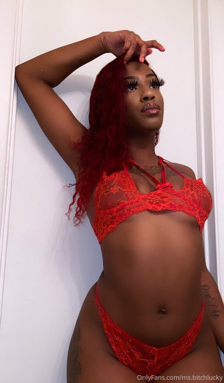 Foto di nudo di fuga di OnlyFans di Msbitchlucky
