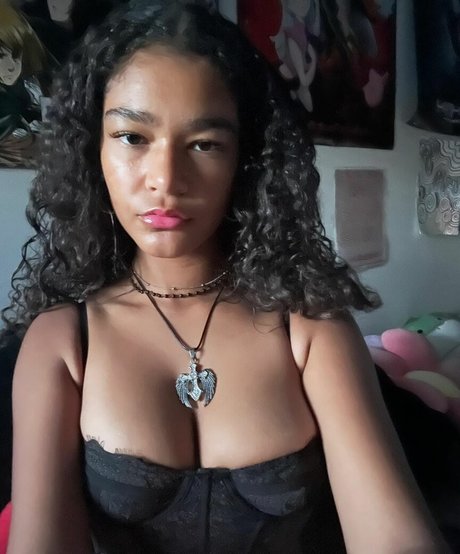 Foto di nudo di fuga di OnlyFans di Juliaalovesyou
