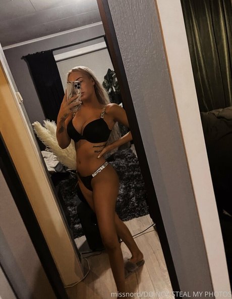 Foto di nudo di fuga di OnlyFans di Stepsisjojo