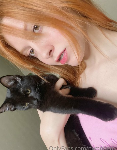 Foto di nudo di fuga di OnlyFans di Nymphetty