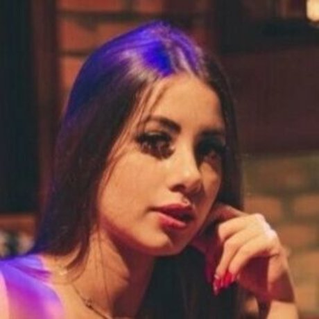 Foto di nudo di fuga di OnlyFans di Emily Mota