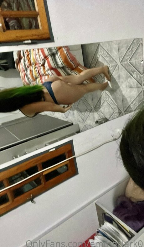 Foto di nudo di fuga di OnlyFans di Emmaclark0
