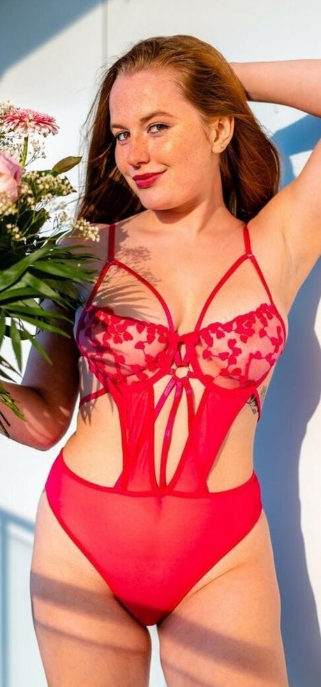Foto di nudo di fuga di OnlyFans di Kaja Mood