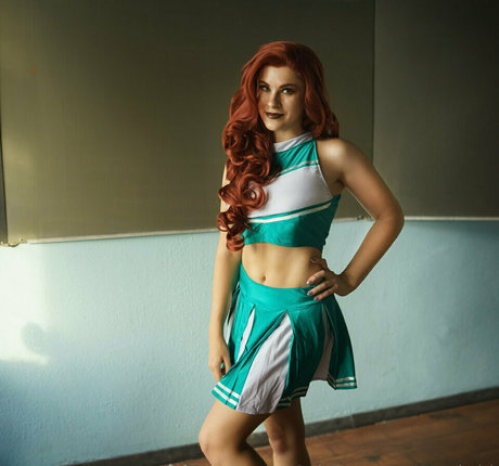 Foto di nudo di fuga di OnlyFans di Yuna Kairi Cosplay