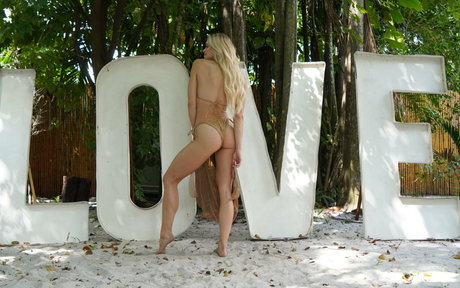 Foto di nudo di fuga di OnlyFans di Laurenann77