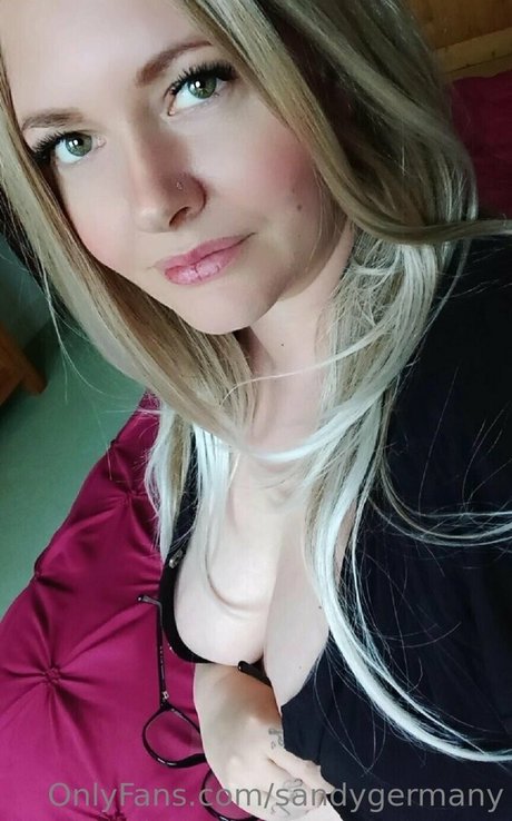 Foto di nudo di fuga di OnlyFans di Sandydoppeld