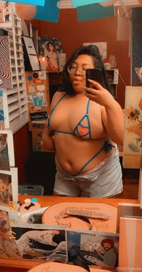 Foto di nudo di fuga di OnlyFans di Mistressevex