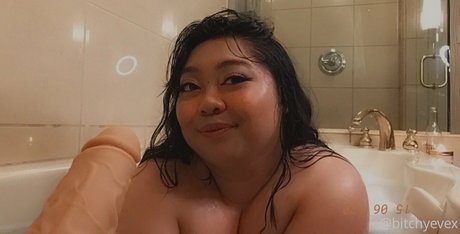 Foto di nudo di fuga di OnlyFans di Mistressevex