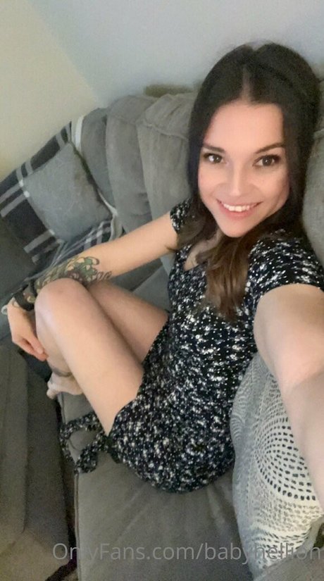 Foto di nudo di fuga di OnlyFans di Babyhellion