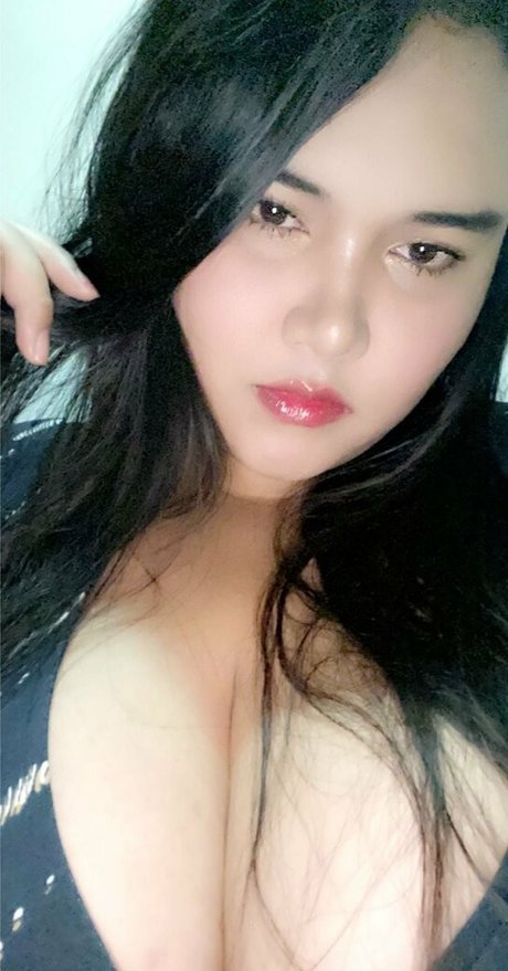 Foto di nudo di fuga di OnlyFans di Badiezbbw92