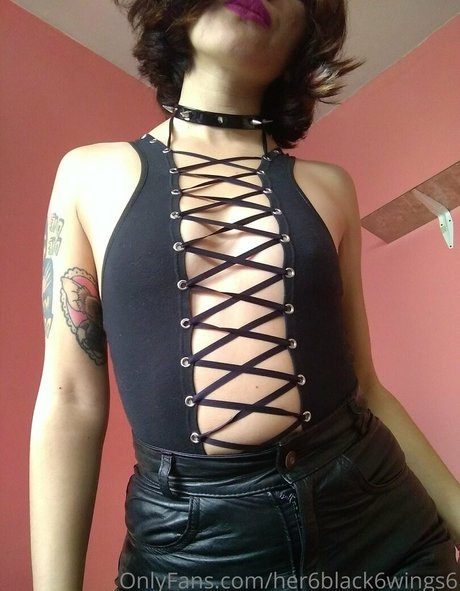 Foto di nudo di fuga di OnlyFans di Mistresswinona