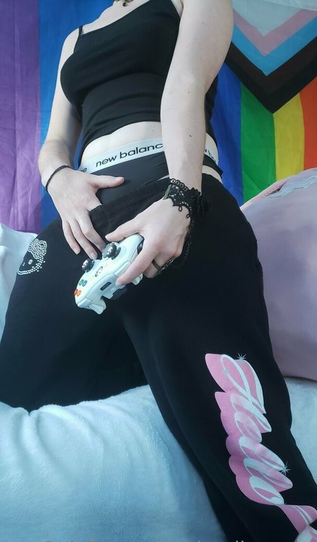 Foto di nudo di fuga di OnlyFans di Deadbunnyx