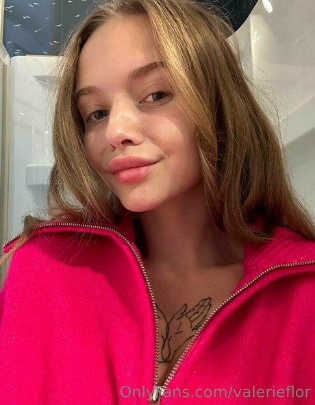 Foto di nudo di fuga di OnlyFans di Valerieflor