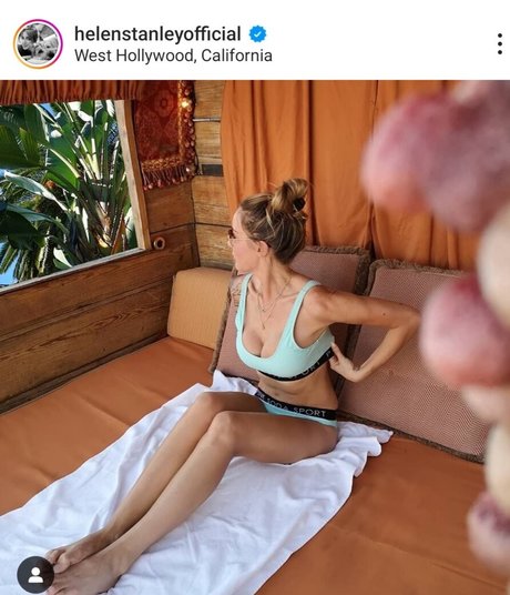 Foto di nudo di fuga di OnlyFans di Helen Stanley