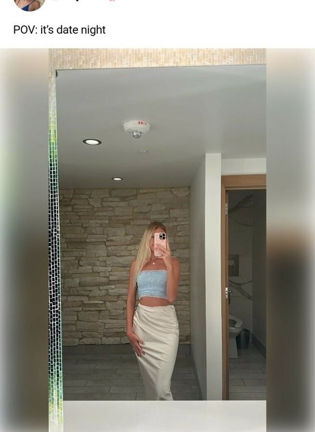 Foto di nudo di fuga di OnlyFans di Libbyann