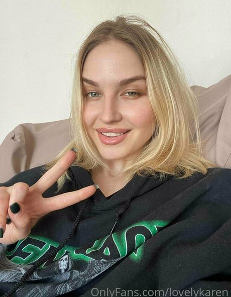Foto di nudo di fuga di OnlyFans di Karentang