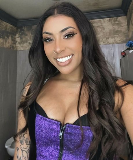 Xoxoviolet256
