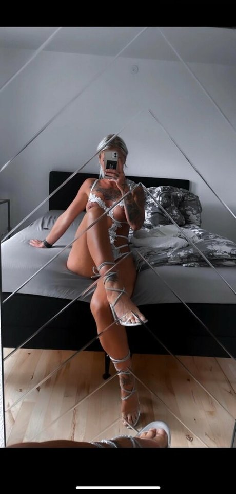 Foto di nudo di fuga di OnlyFans di Misspicy