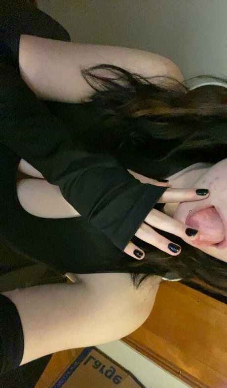 Foto di nudo di fuga di OnlyFans di Xgrimkitty