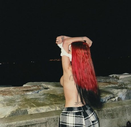 Foto di nudo di fuga di OnlyFans di Yeahmur