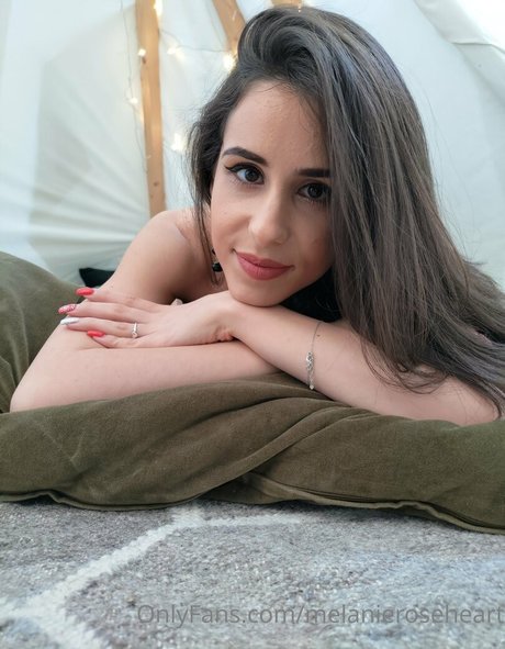 Melanieroseheart
