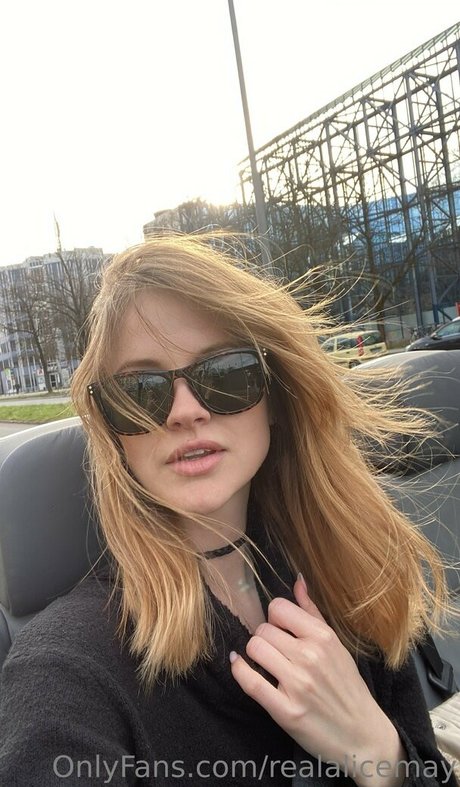 Foto di nudo di fuga di OnlyFans di Sweetheartgirl