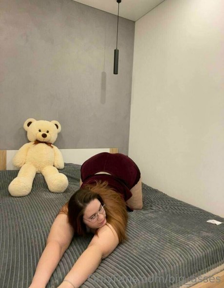 Foto di nudo di fuga di OnlyFans di Curvyiris