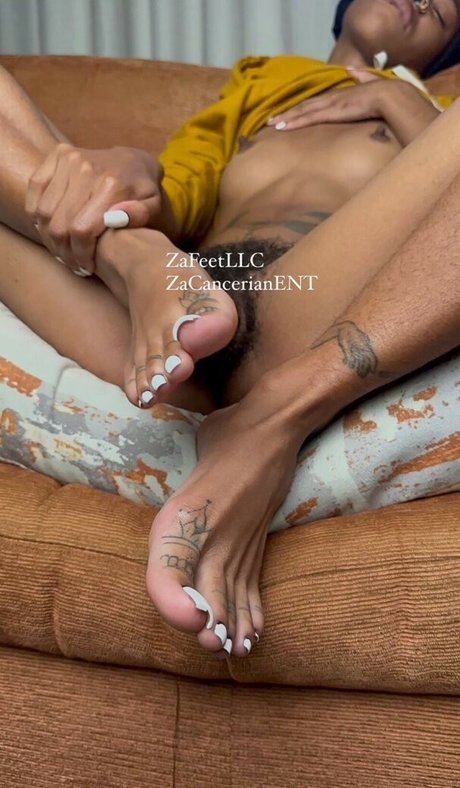 Foto di nudo di fuga di OnlyFans di Zafeetllc