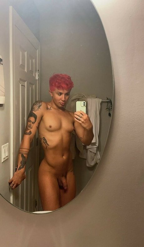 Foto di nudo di fuga di OnlyFans di The Fearless Queer