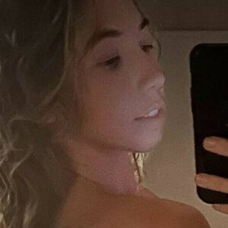 Foto di nudo di fuga di OnlyFans di Captainhayhay