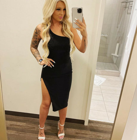 Foto di nudo di fuga di OnlyFans di Blondebombshell383