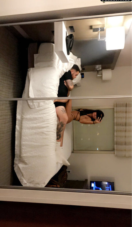 Foto di nudo di fuga di OnlyFans di Kayla Giarrusso