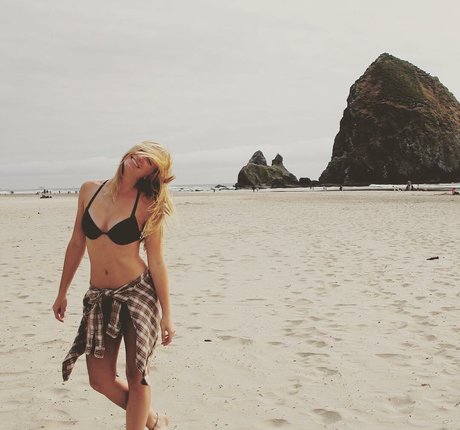 Foto di nudo di fuga di OnlyFans di Kayla Rundle
