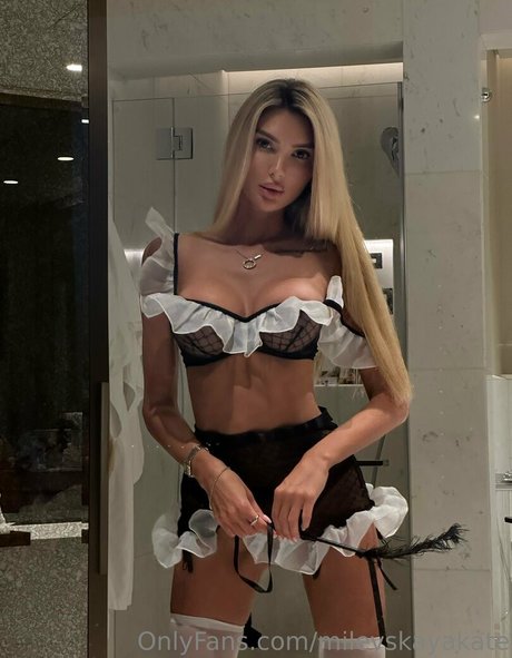Foto di nudo di fuga di OnlyFans di Kate Milevskaya