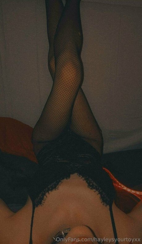 Hayleysyourtoyxx