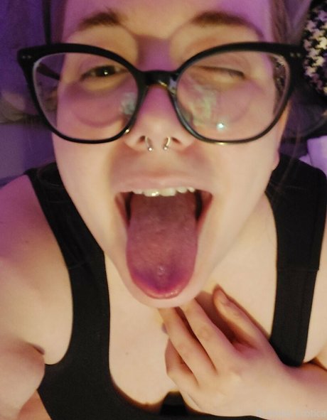 Foto di nudo di fuga di OnlyFans di Bubbleser0tica