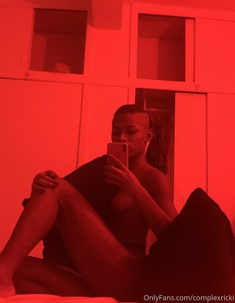 Foto di nudo di fuga di OnlyFans di Complexricki