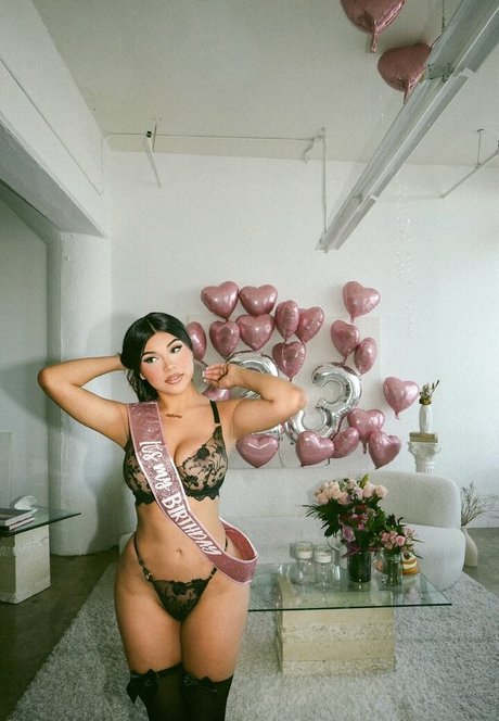Foto di nudo di fuga di OnlyFans di Lildedjanet