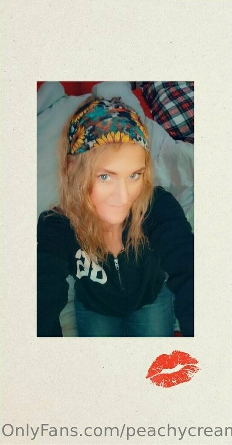 Foto di nudo di fuga di OnlyFans di Peachycream2017
