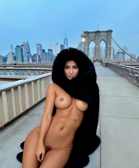 Nourhene Hocini