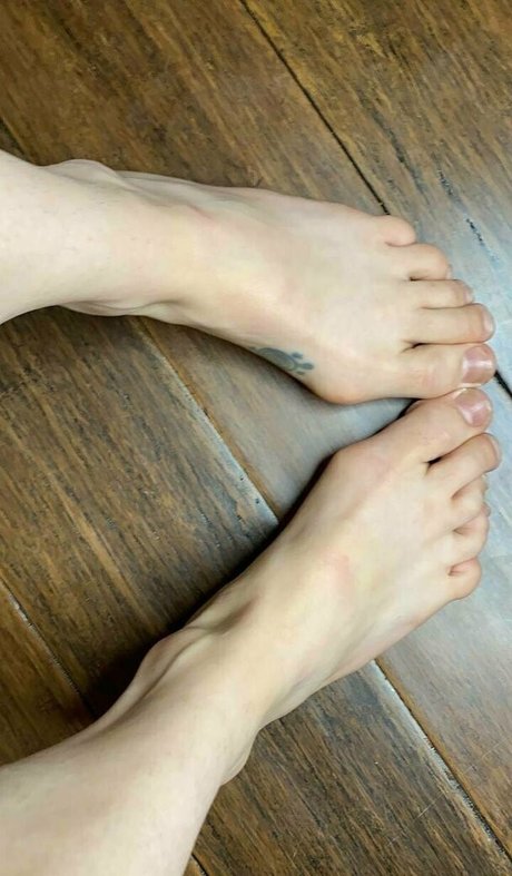 Foto di nudo di fuga di OnlyFans di Ginnypotter