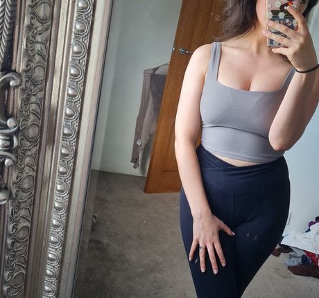 Foto di nudo di fuga di OnlyFans di Georgia Veitch