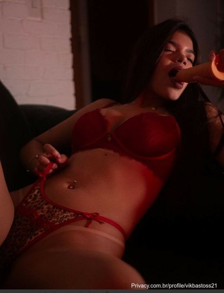 Foto di nudo di fuga di OnlyFans di Vitoria Bastos